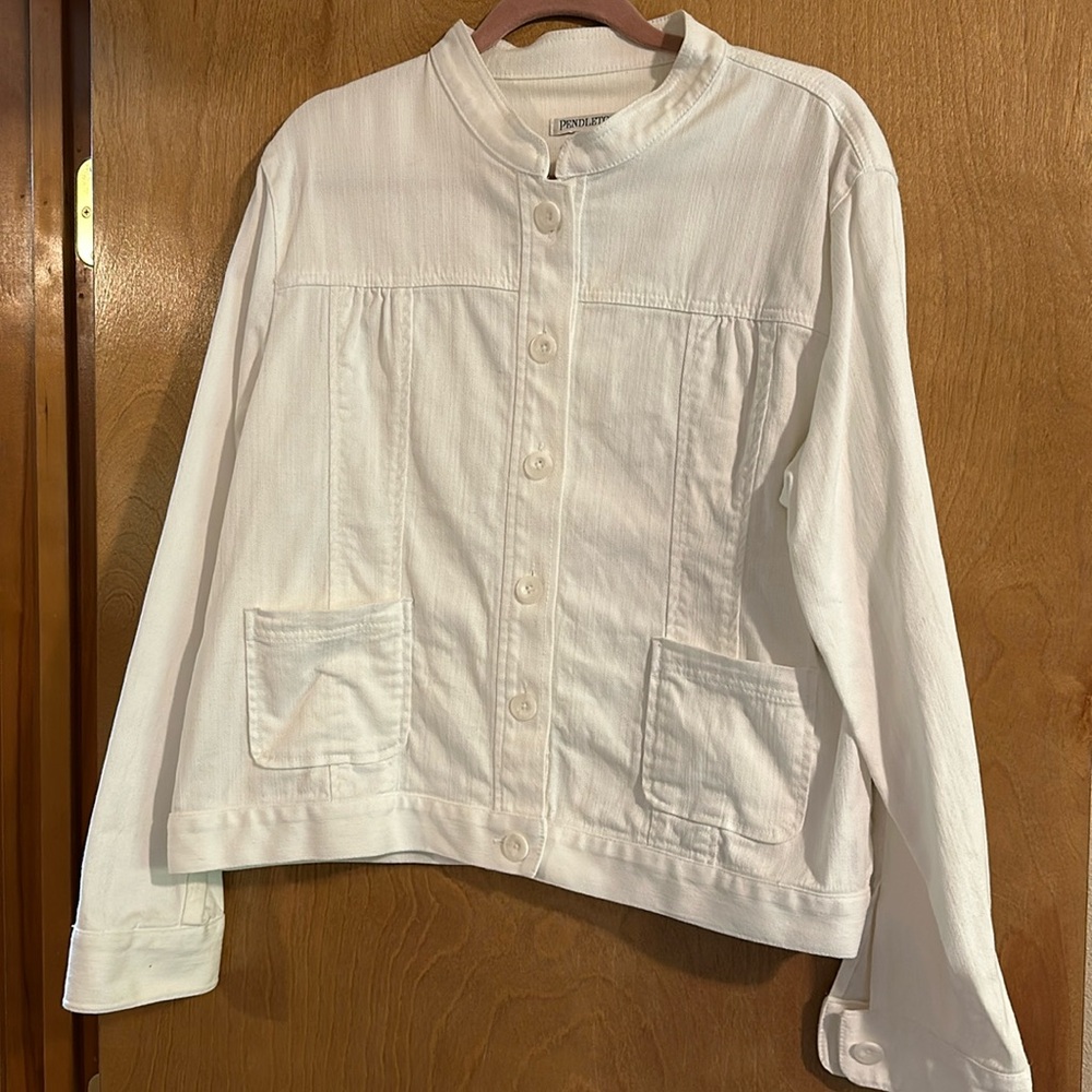 Pendleton Woolen Mills white denim jacket, size XL